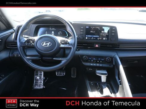 Used 2025 Hyundai Elantra Sport FWD image 8