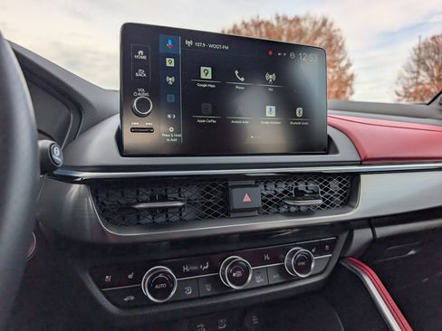 Certified 2025 Acura ADX A-Spec image 19