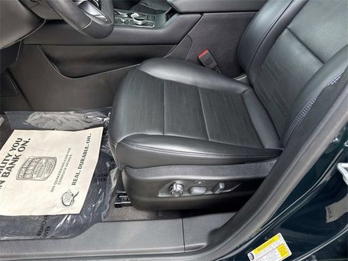 Used 2024 Cadillac XT4 Sport image 12