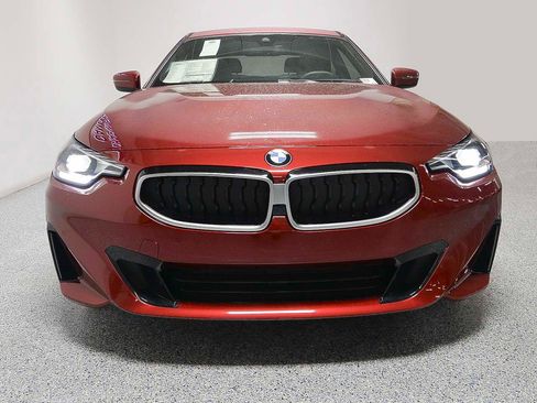 New 2025 BMW 230i Coupe w/ Convenience Package image 2