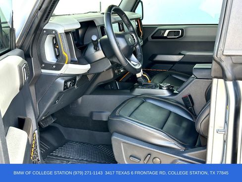 Used 2023 Ford Bronco Badlands AWD/4WD image 14