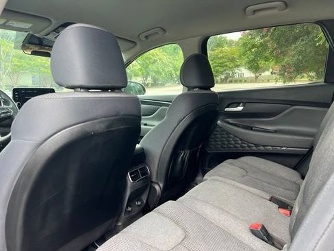 Used 2021 Hyundai Santa Fe SE AWD/4WD image 13