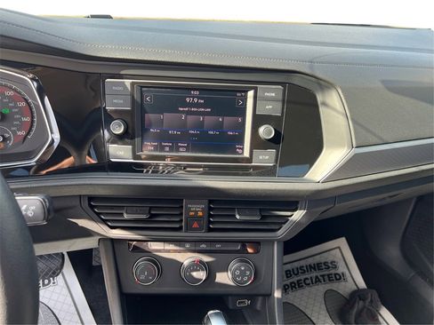 Used 2019 Volkswagen Jetta R-Line image 13