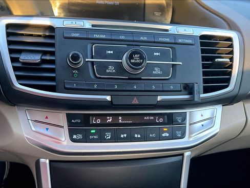 Used 2014 Honda Accord LX image 31