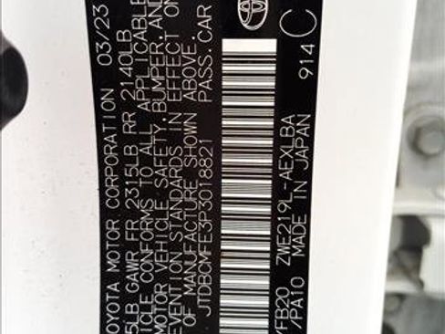 Used 2023 Toyota Corolla LE w/ Carpet Mat Package (TMS) image 22