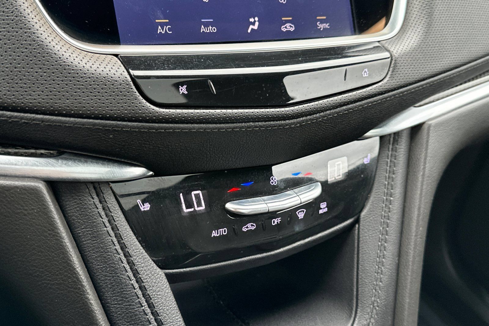Used 2023 Cadillac XT5 Sportv AWD/4WD image 28