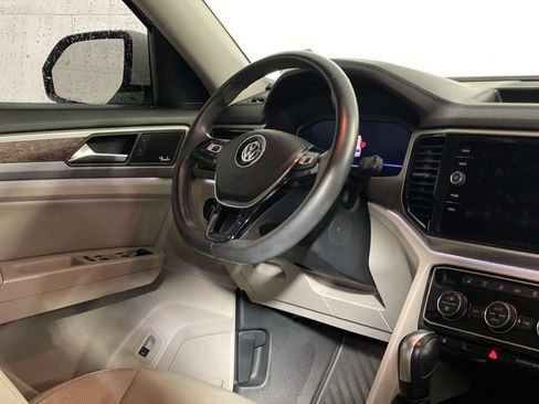 Used 2020 Volkswagen Atlas SEL R-Line AWD/4WD image 10