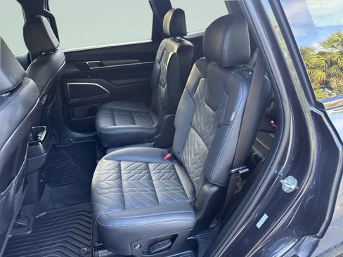Used 2025 Kia Telluride SX X-Line AWD/4WD image 20
