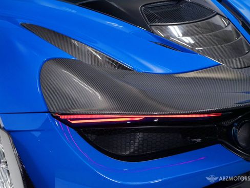 Used 2019 McLaren 720S Luxury RWD image 13