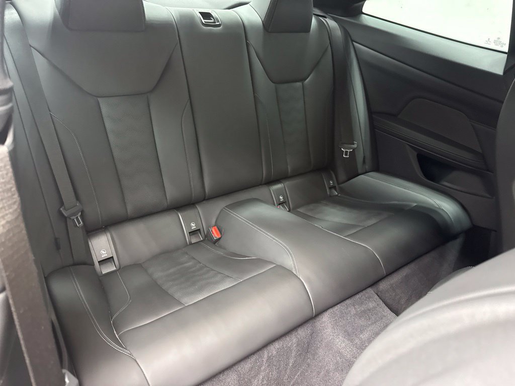 Used 2021 BMW M4 Coupe w/ Executive Package RWD image 16
