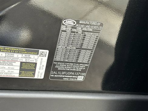 Used 2023 Land Rover Range Rover Sport SE Dynamic image 34