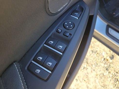 Used 2016 BMW X3 sDrive28i image 16