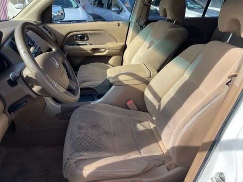 Used 2008 Honda Pilot EX image 11