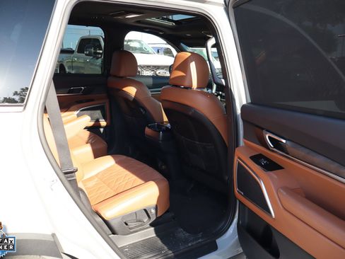 Used 2025 Kia Telluride EX X-Line AWD/4WD image 31