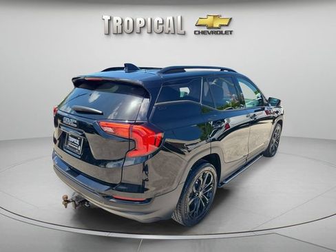 Used 2021 GMC Terrain SLT w/ Infotainment Package II FWD image 5