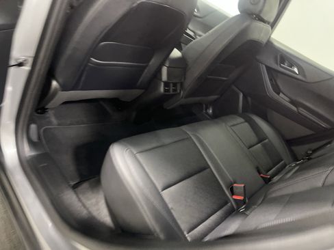 Used 2025 Chevrolet Equinox LT w/ Convenience Package II image 17