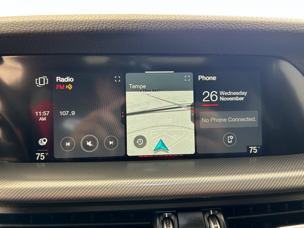 New 2025 Alfa Romeo Stelvio Sprint w/ Convenience Package AWD/4WD image 27