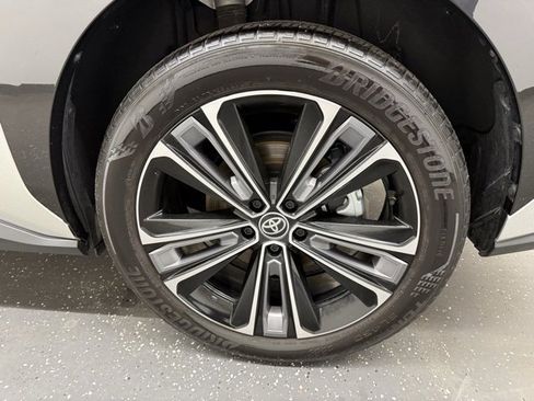 Certified 2023 Toyota bZ4X Limited image 19