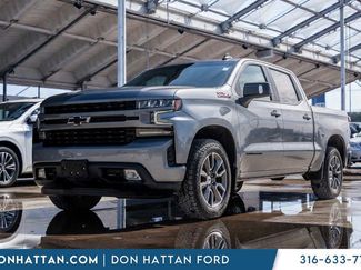 Used 2021 Chevrolet Silverado 1500 RST video 1