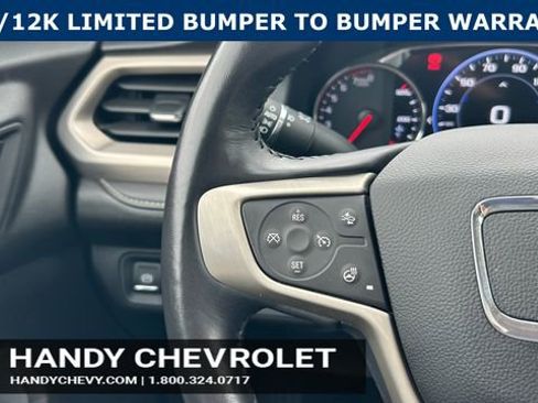 Certified 2022 GMC Acadia Denali w/ Black Diamond Edition AWD/4WD image 18