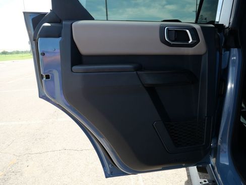 Certified 2024 Ford Bronco Wildtrak AWD/4WD image 12