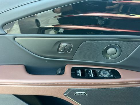 New 2026 Lincoln Nautilus Reserve AWD/4WD image 10