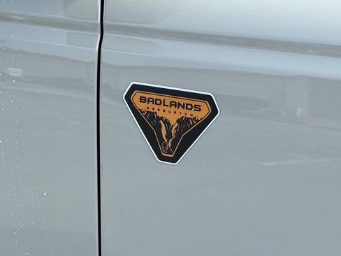 New 2026 Ford Bronco Badlands AWD/4WD image 10