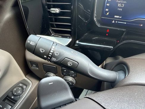 Used 2025 Chevrolet Silverado 1500 LT w/ All Star Edition Plus RWD image 24