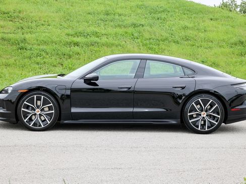 New 2026 Porsche Taycan AWD/4WD image 2