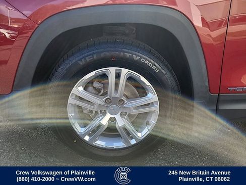 Used 2020 GMC Terrain SLE image 17