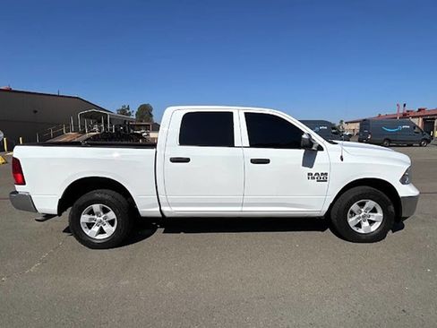 Used 2022 RAM 1500 Tradesman w/ Chrome Appearance Group image 9