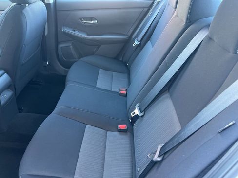 Used 2023 Nissan Sentra SV w/ Trunk Package image 32