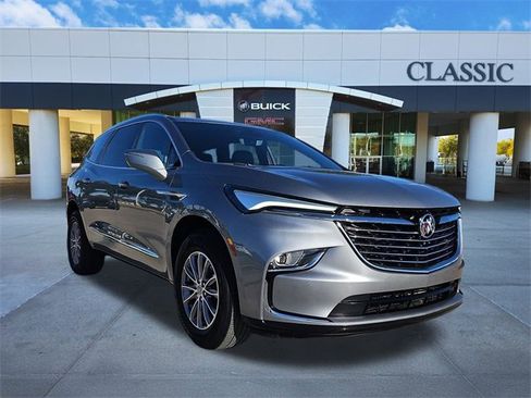 Used 2024 Buick Enclave Premium image 1