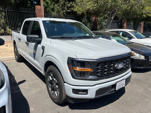 Used 2024 Ford F150 STX RWD image 2