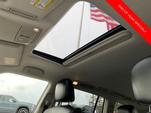 Used 2019 INFINITI QX80 Luxe image 12