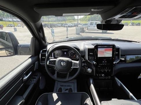 New 2025 RAM 1500 Laramie AWD/4WD image 3