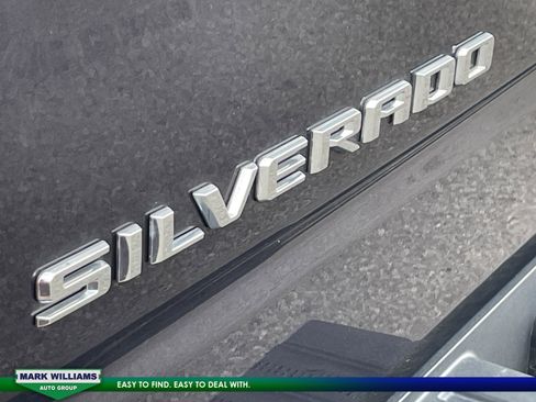 Used 2022 Chevrolet Silverado 1500 RST image 10