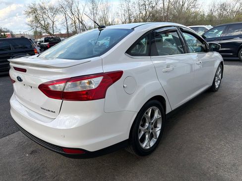 Used 2012 Ford Focus Titanium image 4
