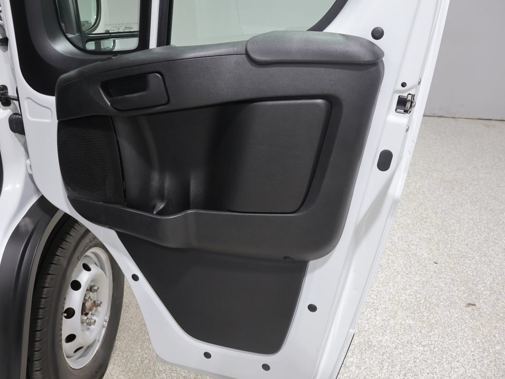 Used 2023 RAM ProMaster 3500 w/ Safety Group FWD image 19