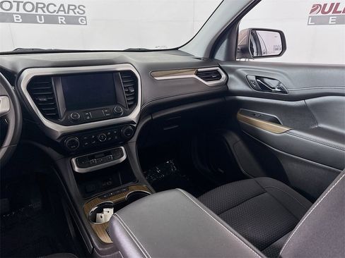 Used 2023 GMC Acadia SLE w/ Driver Convenience Package image 25
