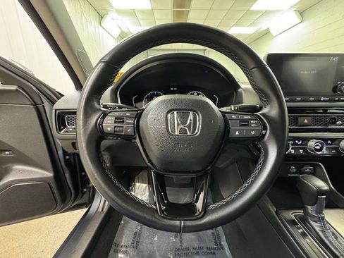 Used 2024 Honda Civic EX image 30