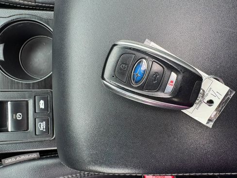 Used 2017 Subaru Outback 2.5i Limited image 25