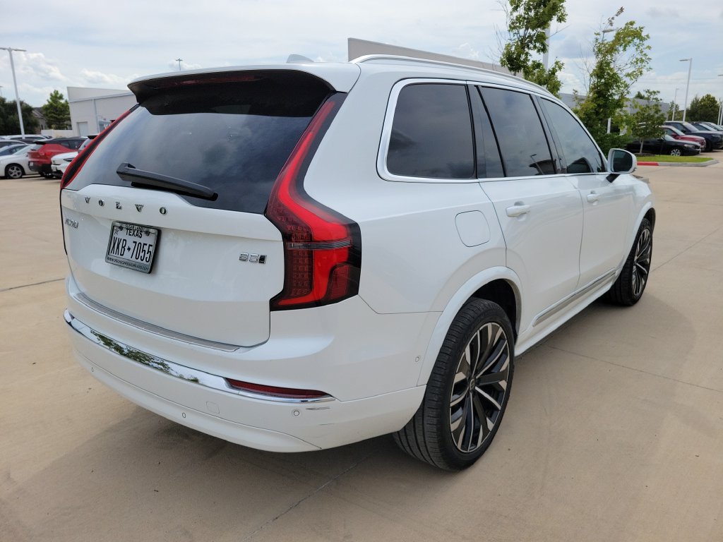 Used 2026 Volvo XC90 B5 Plus w/ Protection Package Premier AWD/4WD image 5