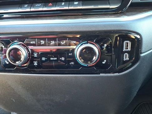 New 2026 GMC Sierra 3500 SLE w/ SLE Value Package image 13