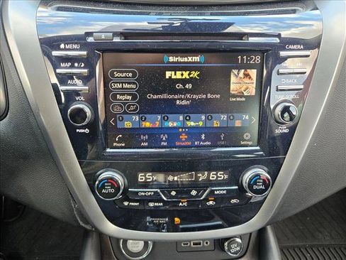 Used 2023 Nissan Murano Platinum w/ Cargo Package image 12