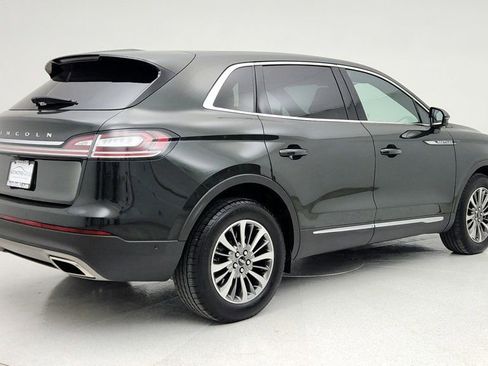 Used 2022 Lincoln Nautilus Reserve image 5