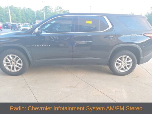 Used 2024 Chevrolet Traverse LS w/ Safety Package FWD image 3