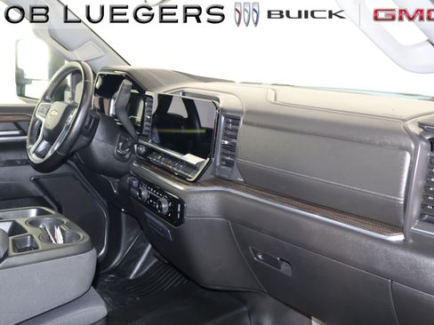 Used 2024 Chevrolet Silverado 3500 LT w/ Convenience Package AWD/4WD image 16