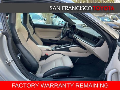 Used 2025 Porsche 911 Carrera image 18