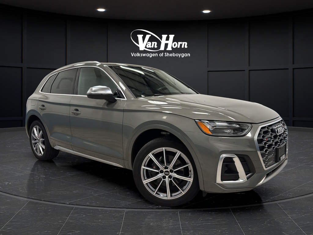 Used 2024 Audi SQ5 Premium w/ Convenience Package AWD/4WD image 1